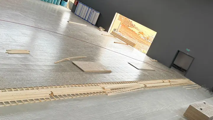 Eskişehir Mihalıççık spor salonu zemin kaplama – uygulama aşaması 13