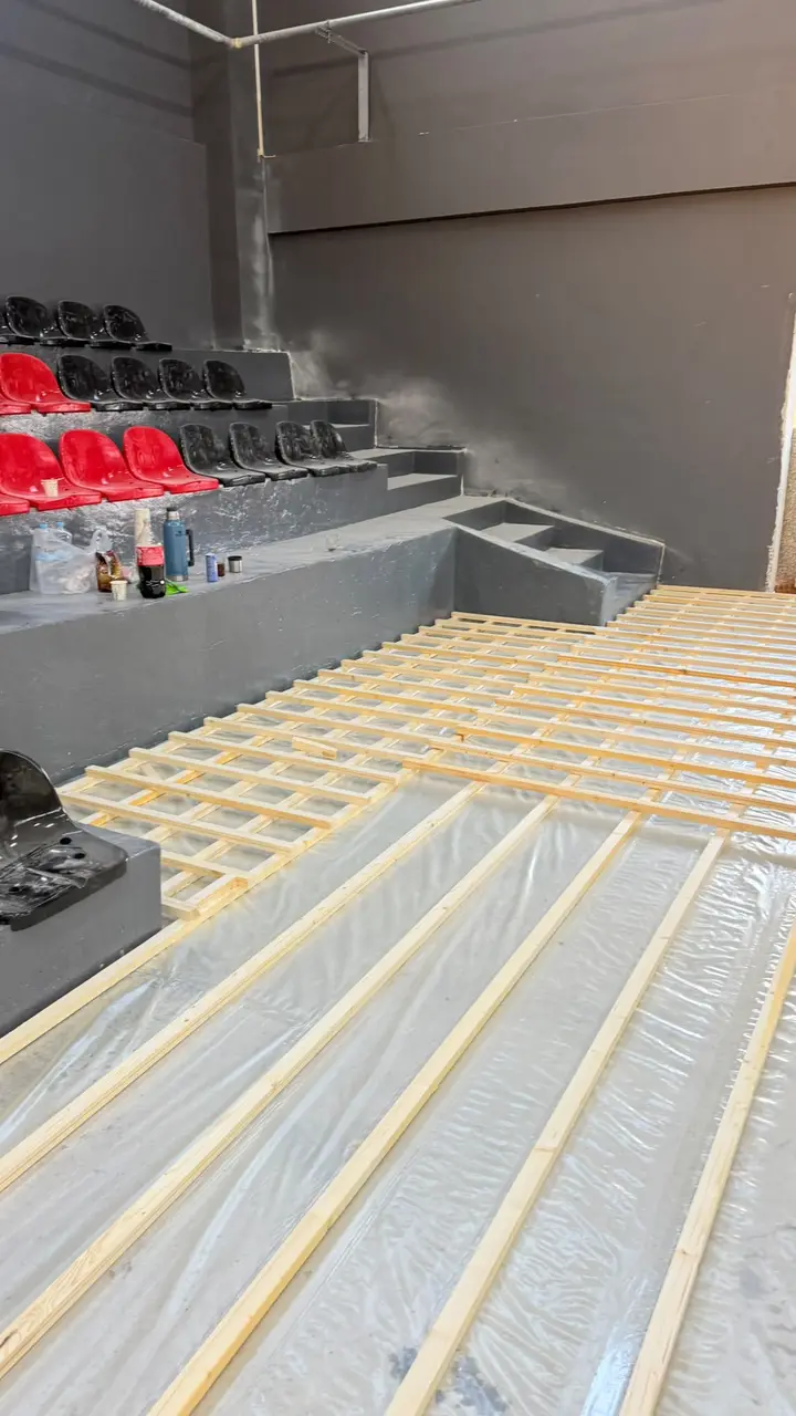 Eskişehir Mihalıççık spor salonu zemin kaplama – uygulama aşaması 18