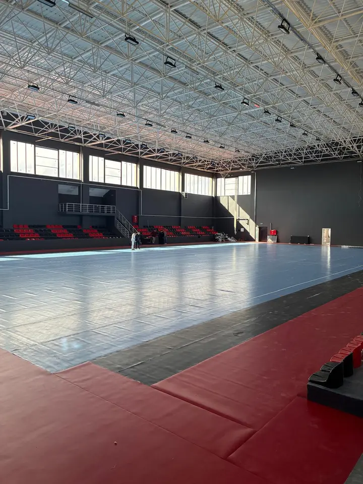 Eskişehir Mihalıççık spor salonu zemin kaplama – uygulama sonrası 4