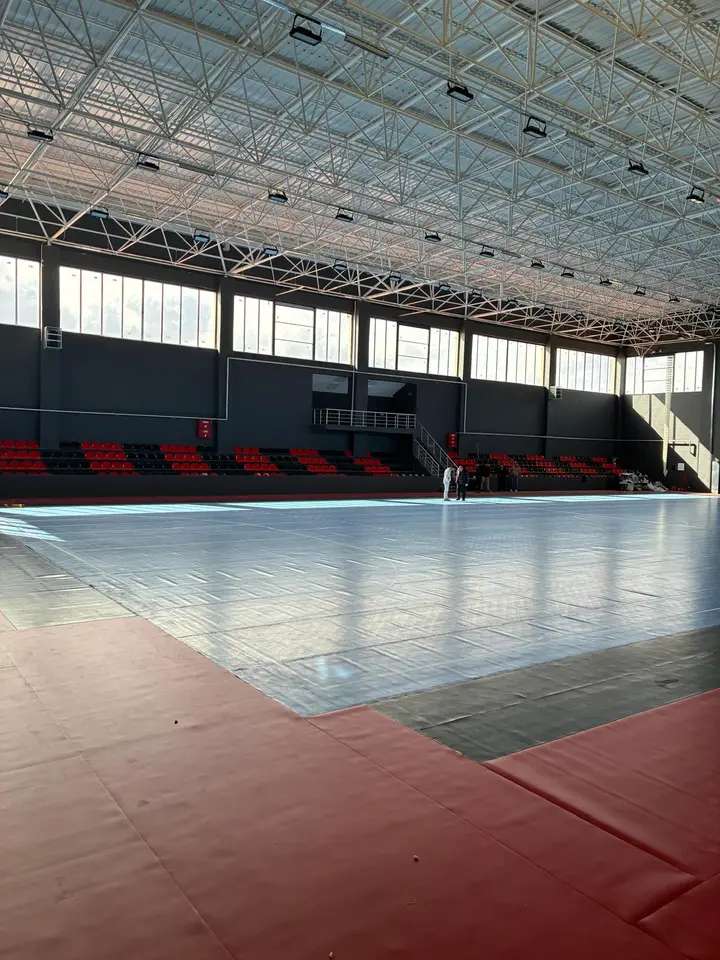 Eskişehir Mihalıççık spor salonu zemin kaplama – uygulama sonrası 6