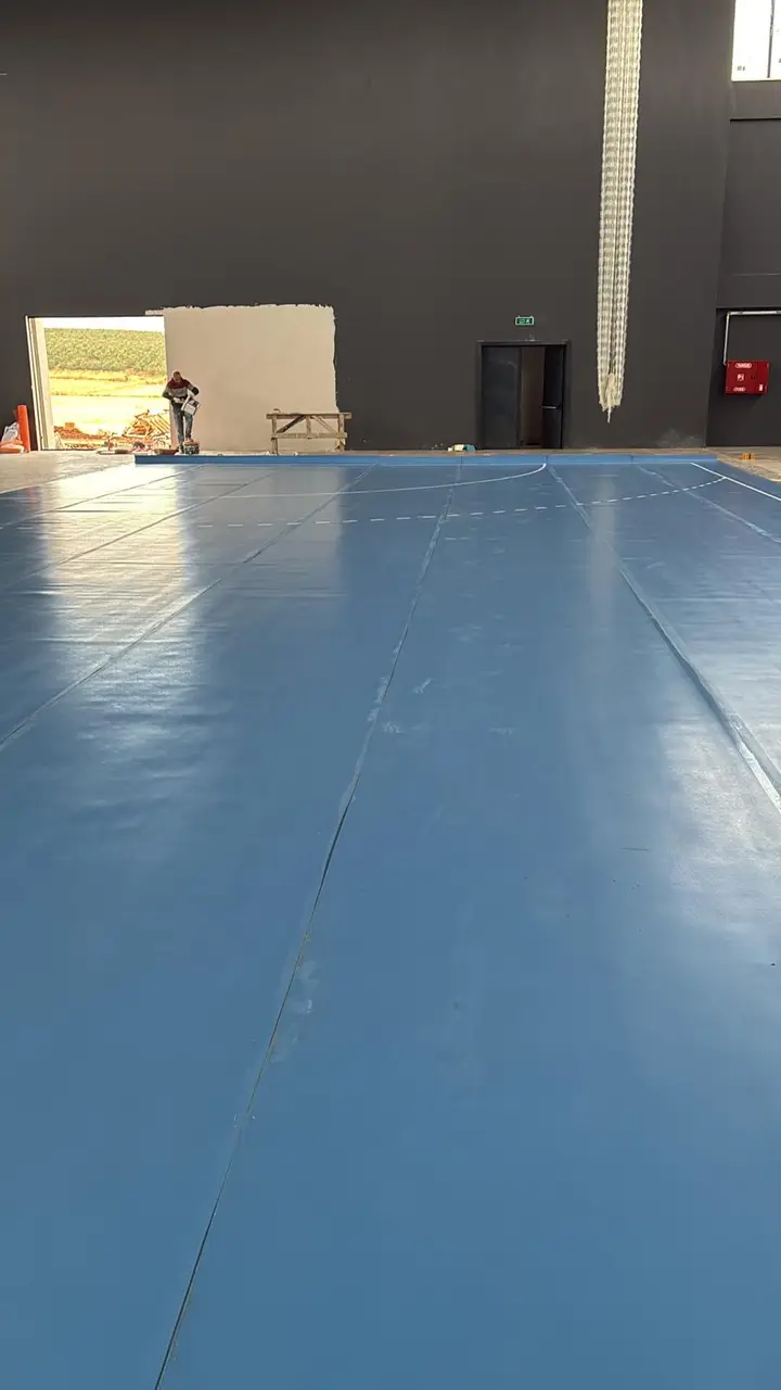 Eskişehir Mihalıççık spor salonu zemin kaplama – uygulama sonrası 8